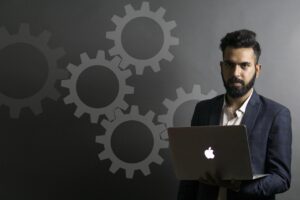 エンジニアが楽な仕事に転職するためのポイントは？